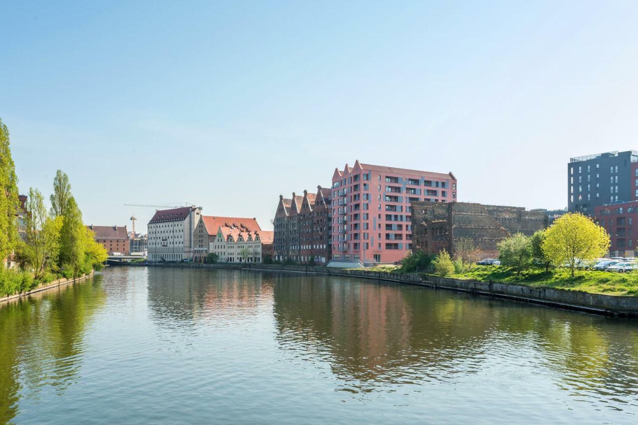 Apartments Waterlane Island Pool & Gym Spa Gdansk Exterior photo