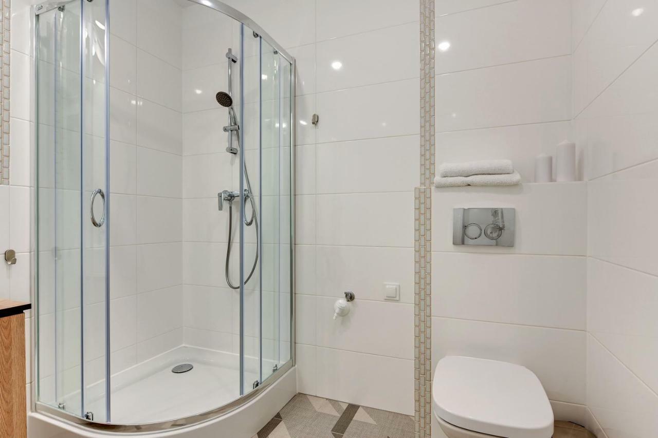 Apartments Waterlane Island Pool & Gym Spa Gdansk Exterior photo